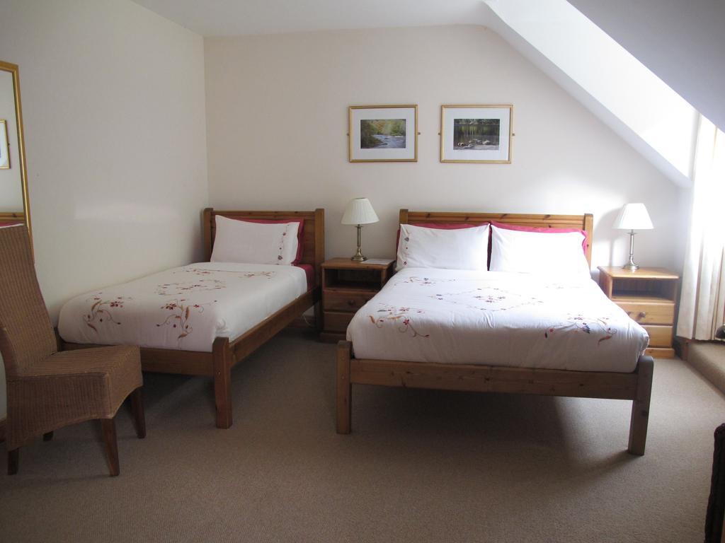 Riversdale House Accommodation Laragh Quarto foto